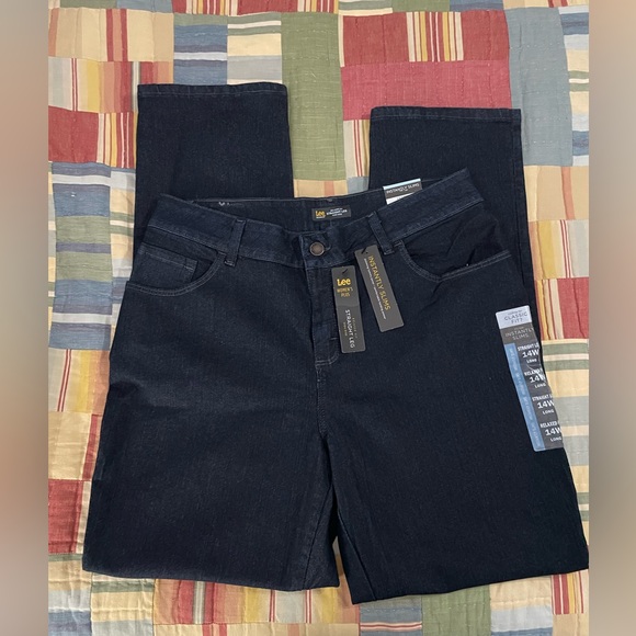 Lee Women's Plus Straight Leg Jeans - Dark Blue size 14W long - Picture 5 of 5